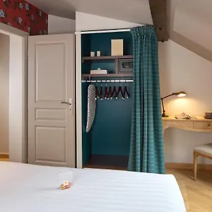 Hotel Le Robinet D'or